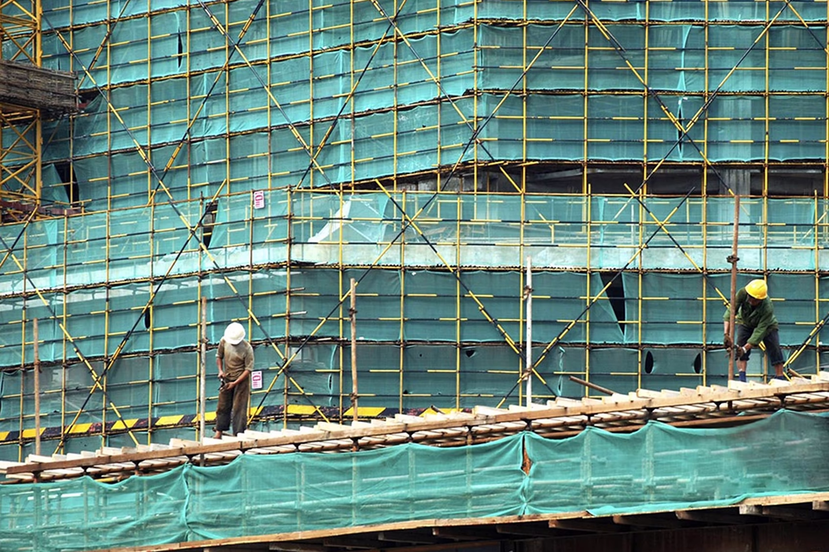 Green construction safety netting